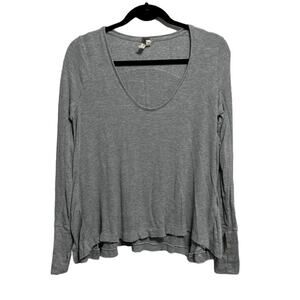 We The Free Thermal Top Gray Scoop Neck Long Sleeve Raw Hem Size XS Relaxed Fit